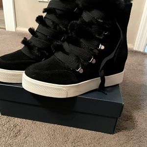 Steven Madden sneaker wedge